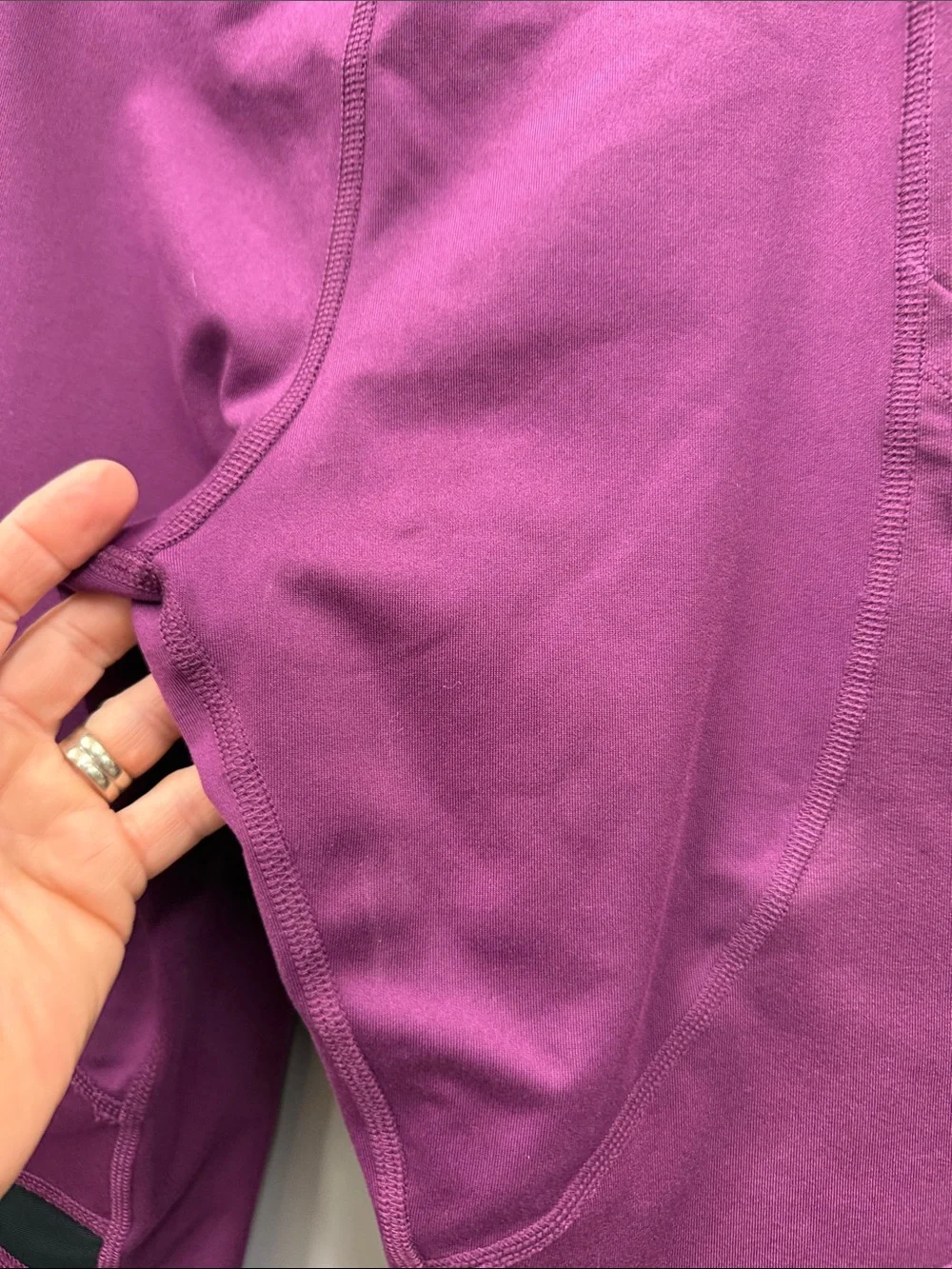 Alo fuchsia, color Active Capri Leggings
